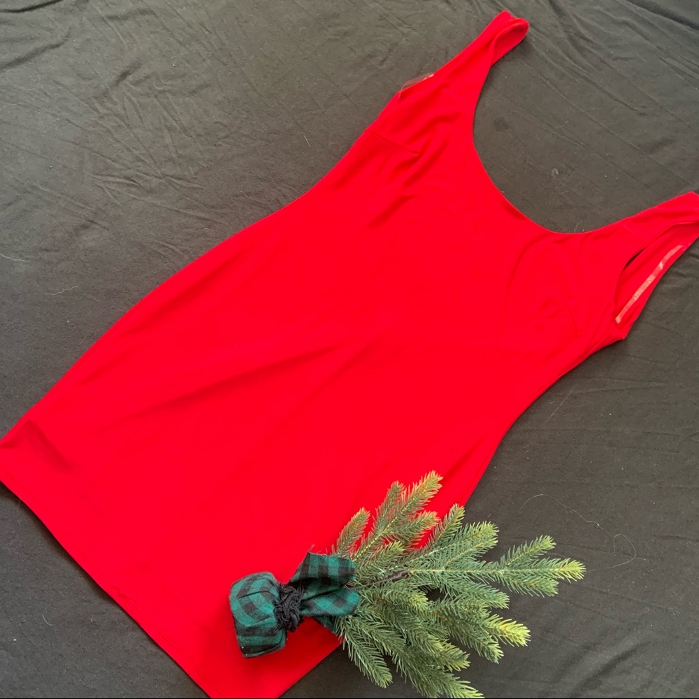 Red Windsor backless bodycon comfy dress